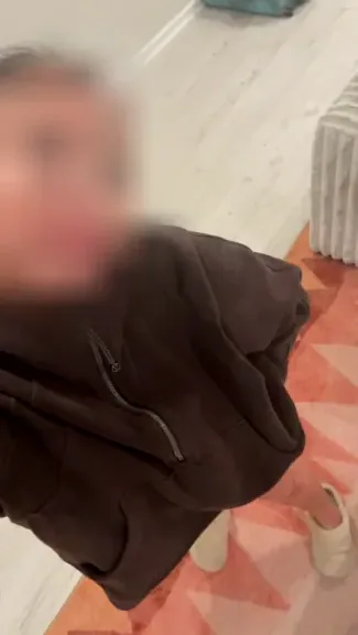 Büsra, 31