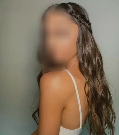Marlene, 29