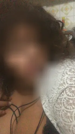 Merve, 29