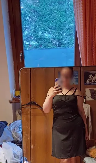 Merve, 27