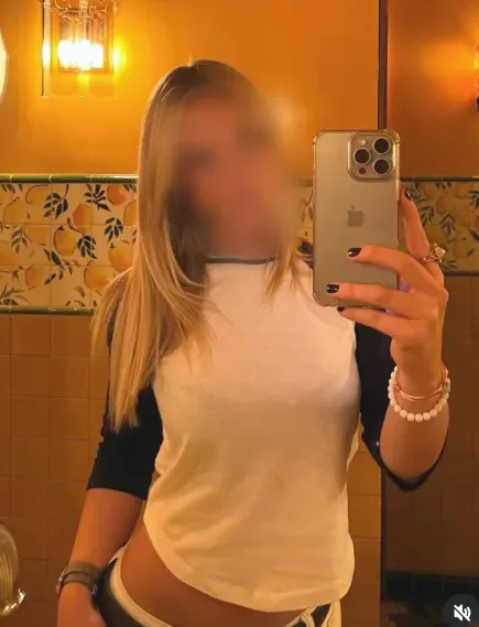 Nele, 29