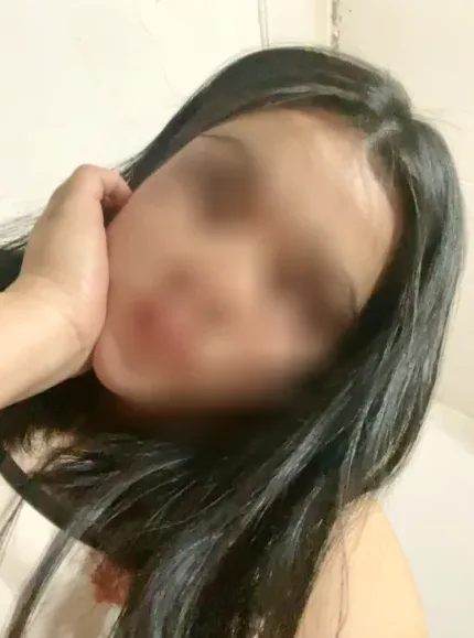 Özlem, 31