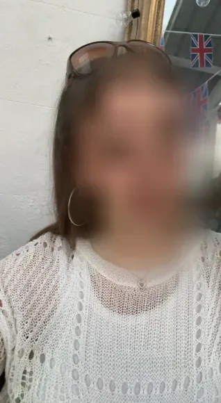 Yasmin, 26